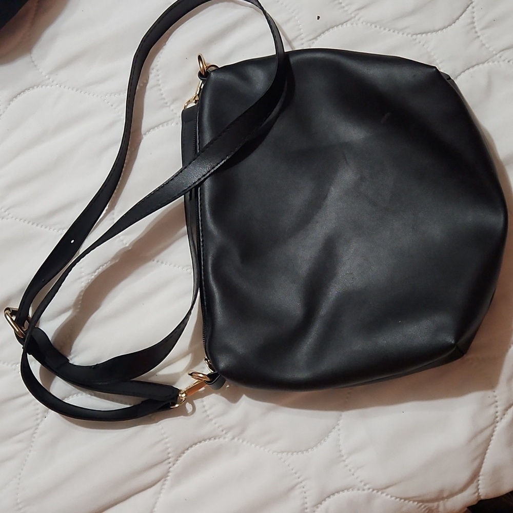Black Crossbody